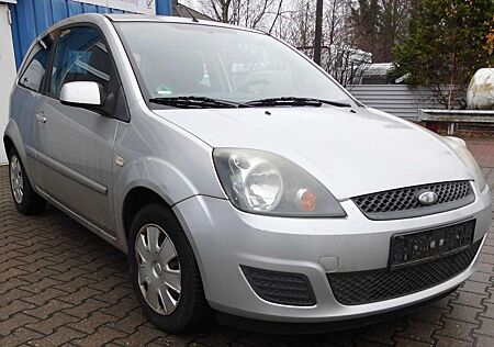 Ford Fiesta 3-Türer 1.3 Ambiente