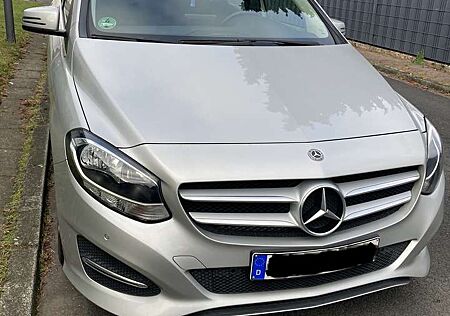 Mercedes-Benz B 180 Style