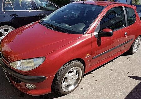 Peugeot 206 90 XS