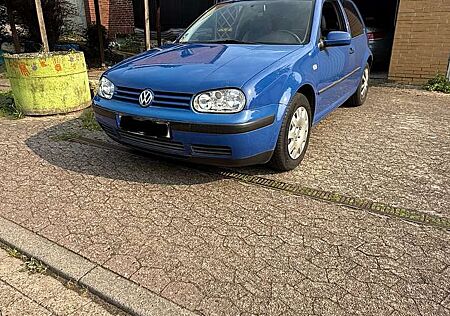 VW Golf Volkswagen 1.6 Edition
