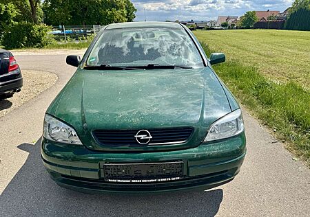 Opel Astra Zum Schlachten