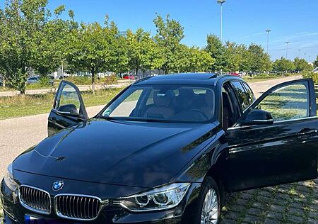 BMW 320d 320 Touring xDrive Aut. Luxury Line