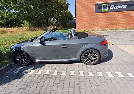 Audi TTS Roadster S tronic