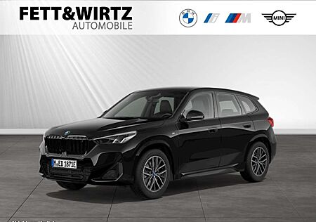 BMW iX1 xDrive30 M Sportpaket|Parkassistenzsystem|DAB