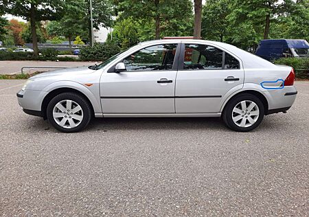 Ford Mondeo Anbiente