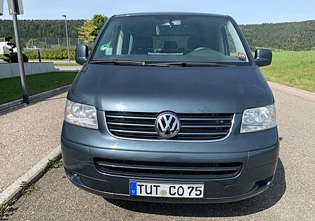 VW T5 Caravelle Volkswagen Lang/AHK/Austausch gegen Toyota Aygo/Peugeot 107
