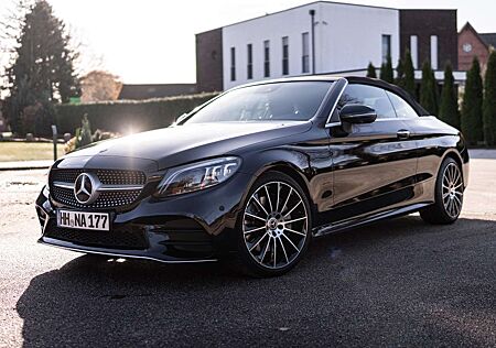 Mercedes-Benz C 300 Cabrio 9G-TRONIC AMG Line