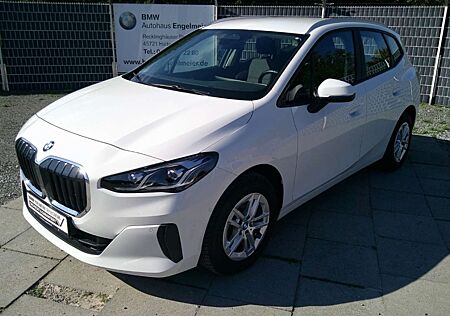 BMW 218 Active Tourer i A DrivingAssist Navi Rückfahrkamer