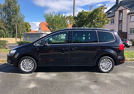 VW Sharan Volkswagen Anhängekuppl. * EPH * Sitzh. * Automatik * Navi