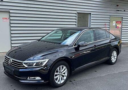 VW Passat Volkswagen Lim. Comfortline BMT/Start-Stopp