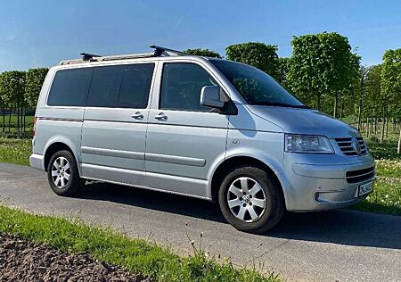 VW T5 Multivan Volkswagen Multivan 4MOTION DPF Highline