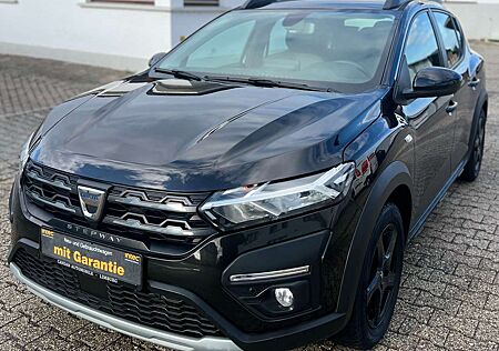 Dacia Sandero Comfort*AHK*KAMERA*NAVI*SZH
