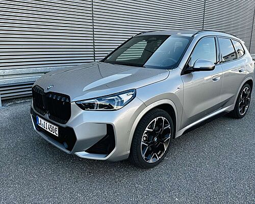 BMW iX1 M-Sport, Elek. Sitze, Drive/Park-Assist, AHK, 20z