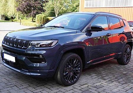 Jeep Compass 1.3 T4 4xe PLUG-IN HYBRID Automatik S