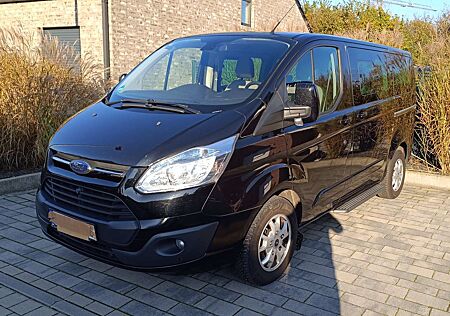 Ford Tourneo Custom 300 L1H1 VATitanium