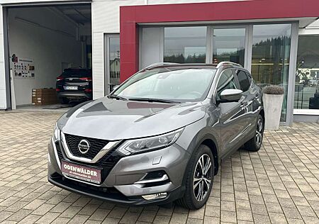 Nissan Qashqai 1.3 DIG-T N-Connecta FLA KAM Pano SpurH