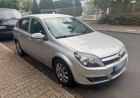 Opel Astra 1.8 Automatik