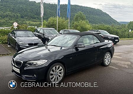 BMW 220 i Sport Line Xenon Navi Bus. Tempomat USB