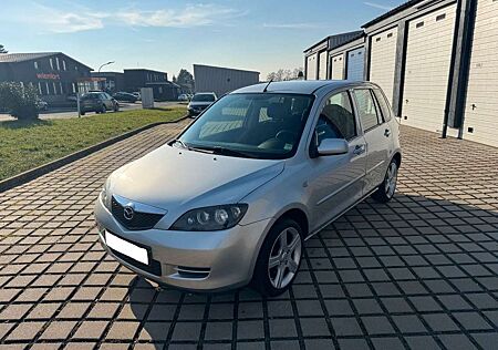 Mazda 2 Lim. 1.4 Active *1 HAND*
