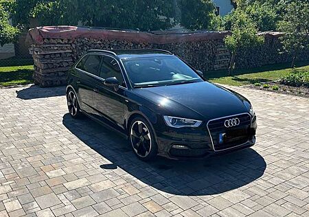 Audi A3 1.4 TFSI Limousine S line Sportpaket