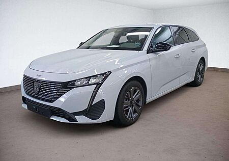 Peugeot 308 SW Allure 1.2"LED"KAMERA"SITZHZ"NAVI"KEYLESS