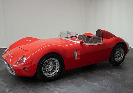Triumph Others TR 2 SUPERLEGGERA BRISTOL Werks-Rennsportwagen