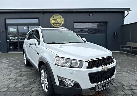 Chevrolet Captiva 2.2 D LTZ 4WD*7 Sitzer*2. Hand*