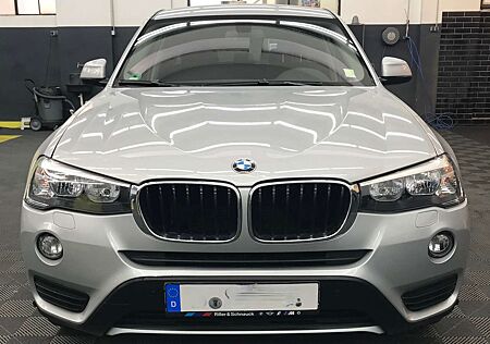 BMW X3 xDrive 20d, el. AHK, Navi, Shzg., sehr gepflegt