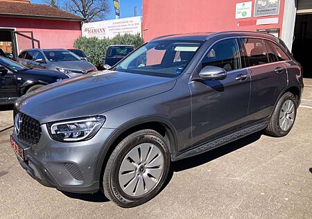 Mercedes-Benz GLC 300 GLC -Klasse e 4Matic-Leder-