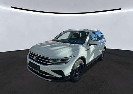 VW Tiguan Volkswagen 1.5 TSI Elegance*DSG*IQ-LIGHT*PANO*AHK*