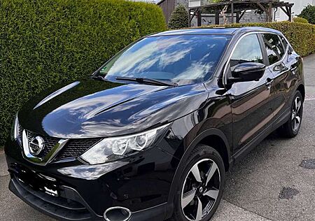 Nissan Qashqai 1.6 dCi N-Connecta