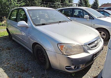 Kia Cerato Cerato Fließheck Diesel 1.5 CRDi LX