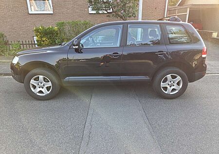 VW Touareg Volkswagen 2.5 R5 TDI Automatik