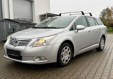 Toyota Avensis gebraucht kaufen Toyota Avensis Sol
