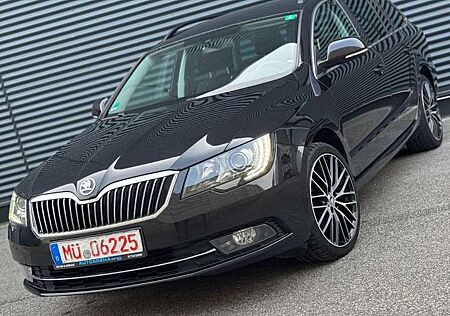 Skoda Superb Exclusive DSG 170PS/MEMORYS/NAVI/TEMP/PDC