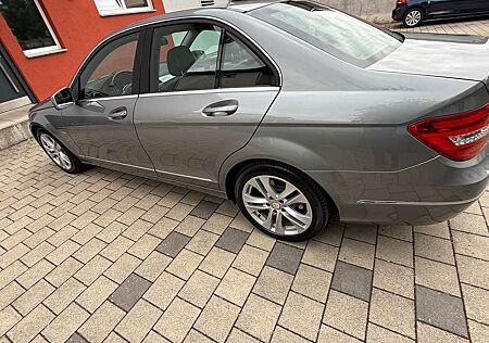 Mercedes-Benz C 180 BlueEFFICIENCY 7G-TRONIC Avantgarde
