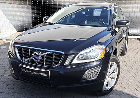 Volvo XC 60 XC60 Momentum AWD Business Pro Audio High Performance