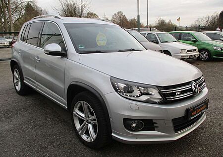 VW Tiguan Volkswagen Sport R-Line