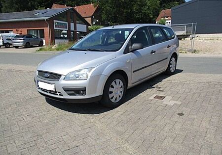 Ford Focus Turnier 1.6 16V Connection Tüv 06.2027