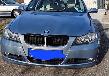 BMW 325i 325 Aut. E90