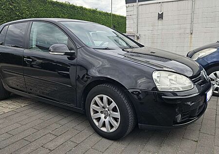 VW Golf Volkswagen V 2.0 TDI 140 PS