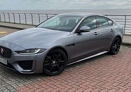 Jaguar XE P250 Aut. R-Dynamic SE