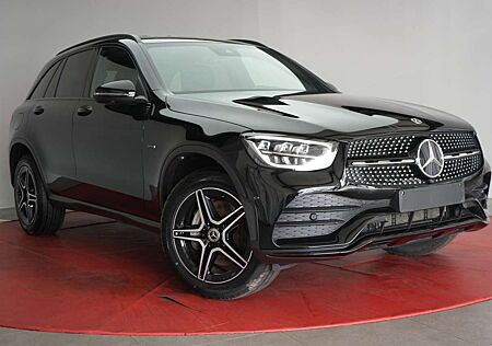 Mercedes-Benz GLC 300 e 4Matic 9G-Tronic AMG Line