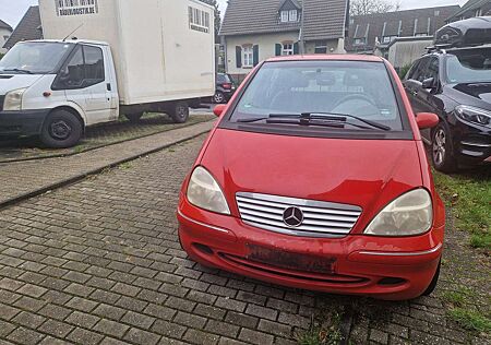 Mercedes-Benz A 190 Avantgarde