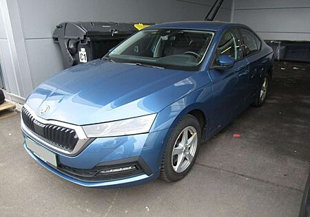 Skoda Octavia Lim. Ambition 1.5 TSI * 1.HAND * 8xALU *