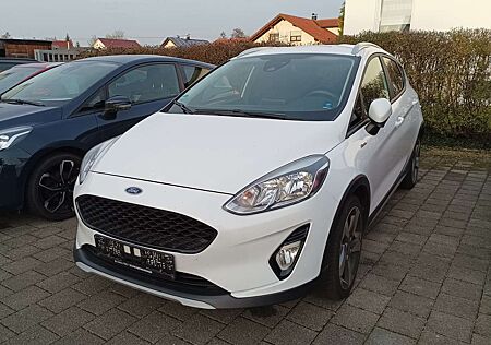 Ford Fiesta Active * Winterpaket * Sensoren hinten