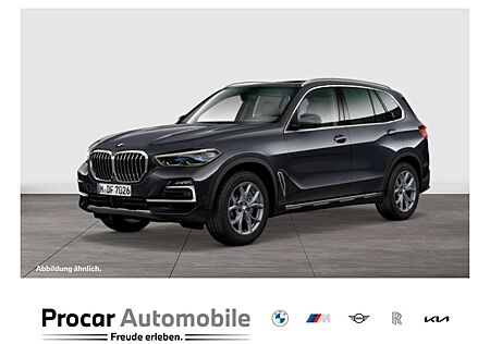 BMW X5 xDrive40i xLine HUD PANO RFK NAVI LED Laser