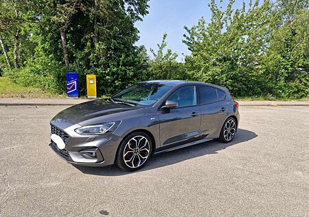 Ford Focus Fließheck 1.0 EcoBoost Start-Stopp-Sym ST