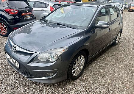 Hyundai i30 1.6 CRDi Classic * Klima * PDC * EUR5 * HU 01.2027