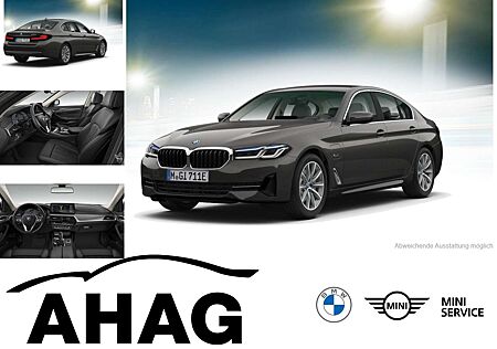 BMW 530 e xDrive Navi Leder Bluetooth PDC MP3 Schn.